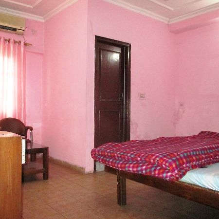 Hotel Shiv Palace Дехрадун Экстерьер фото
