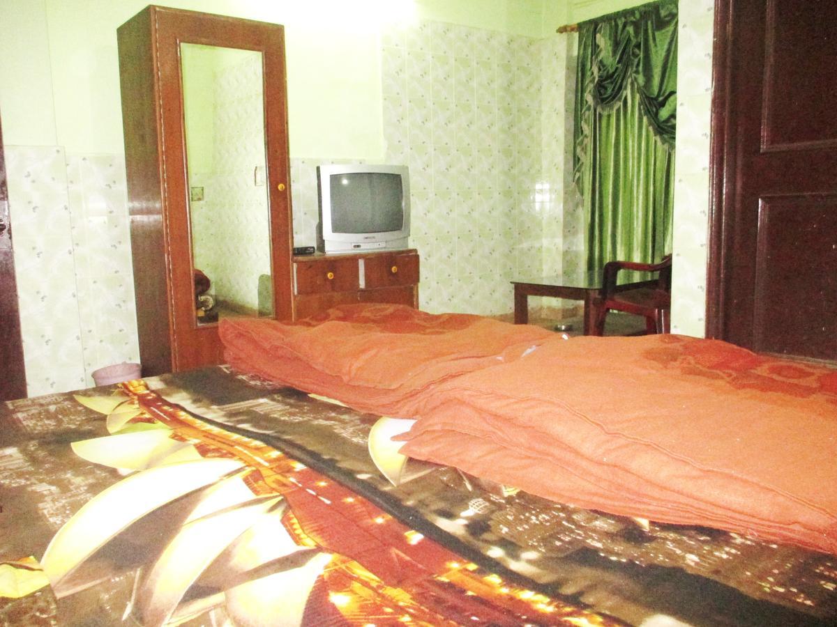 Hotel Shiv Palace Дехрадун Экстерьер фото